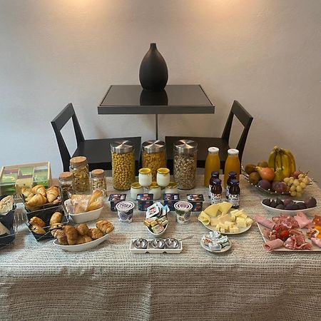 A Ca Du Barba Ge Bed and Breakfast Vallebona Buitenkant foto