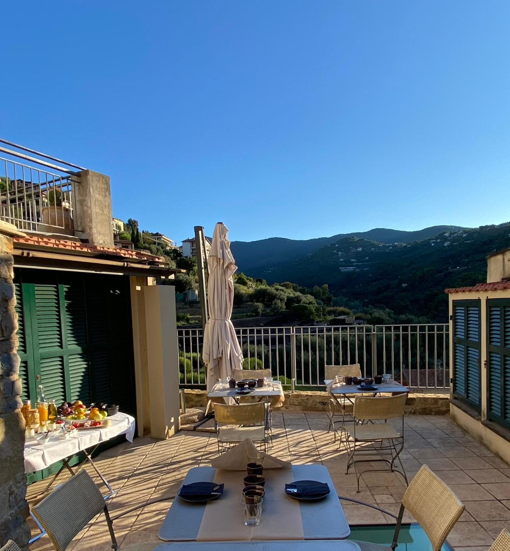 A Ca Du Barba Ge Bed and Breakfast Vallebona Buitenkant foto